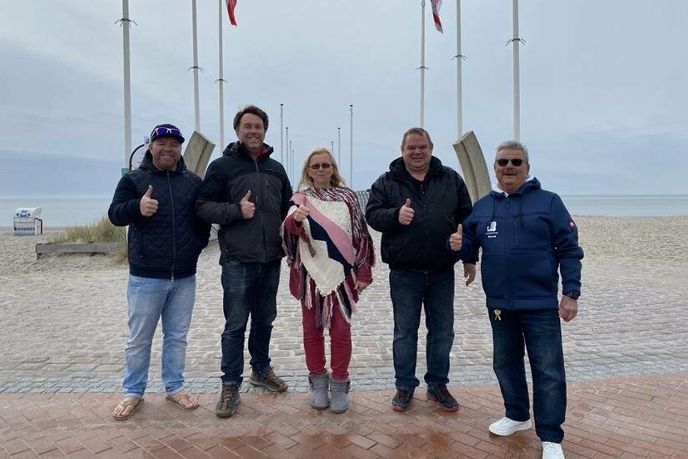 Die Strandkorbvermieter wollten mit der Aktion auch ein Zeichen der Verbundenheit im Ort setzen.