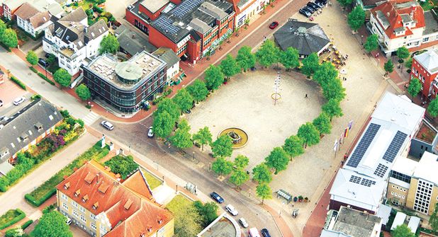 Neue Ausstellung im Bad Schwartauer Rathaus: Bad Schwartau aus der Vogelperspektive