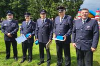 Gemeindewehrführer Dennis Prüß, Heinz Sager, Harald Plath, Wolfgang Weidemann und Jugendwart Markus Lühr (v. lks.).