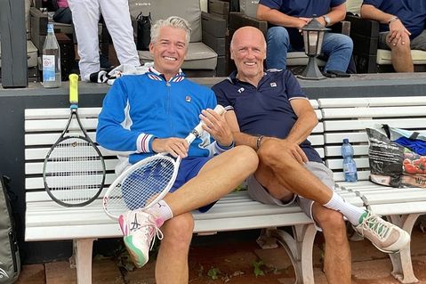 Die Sieger im Doppel Torsten Abrolat (lks.) und Tasso Schlosser (GW Neustadt).