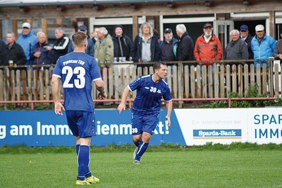 Kickt nun bei Konkurrent RS Kiel: Tobias Nehren (Ex-PTSV).