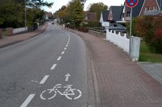 Schutzstreifen in der Christian-Westphal-Straße.
