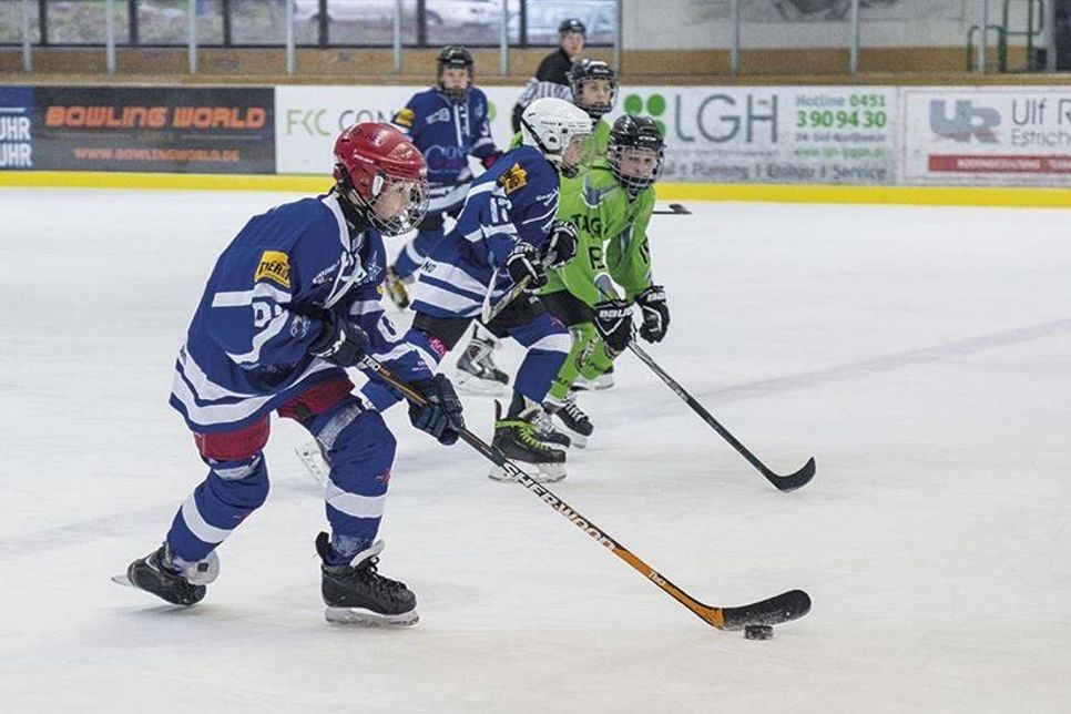 Der Club für Eissport in Timmendorfer Strand e.V. freut sich über den Nachwuchs im Eishockeysport.