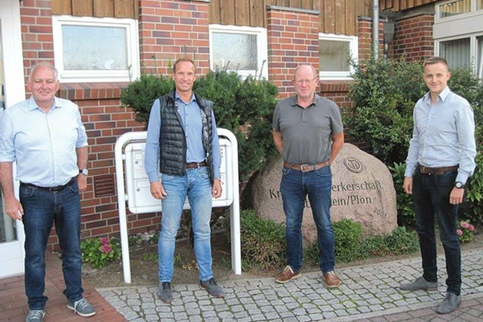 Der neu gewählte Vorstand der Metall-Innung Holstein Nord (v. l.): Thomas Klotz, Thoralf Volkens, Manfred Hein, Gerrit Grebien (es fehlt Jörg Langbehn).
