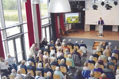 Wenn die Gemeinde Ratekau zu ihrem Gemeindeempfang einlädt und Thomas Keller Rückschau hält und über künftige Vorhaben berichtet, ist der Saal wie im letzten Jahr sicherlich auch diesmal wieder schnell gefüllt.