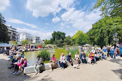 Das zweite Bürgerfest mit Gemeindeempfang fand zum zweiten Mal im Strandpark, auf der Kurpromenade und rund um den Seepferdchenbrunnen statt.
