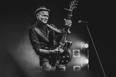 Abi Wallenstein ist eine Legende in der deutschen Blueslandschaft.