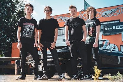 Die Timmendorfer Newcomerband „Broken Eardrum“ bringt jetzt eine Single auf den Markt.