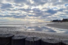 Einen „Ehrenplatz“ in unserer Galerie bekommt heute Mailin Fisler. Das 10-jährige Nachwuchstalent fotografierte das Wolkenspiel am Kellenhusener Strand.