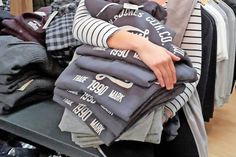 Trend-Shirts und Hoodies aus den Bestseller-Kollektionen Only, Jack &amp; Jones und Name it bietet das eska Kaufhaus auf der Gogenkrog-Messe.