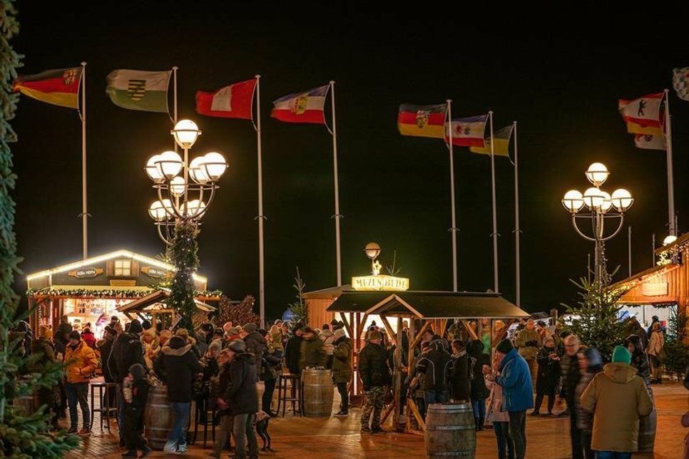 Der Grömitzer Wintermarkt lädt dazu ein, die Weihnachtstage in besinnlicher Atmosphäre zu genießen.