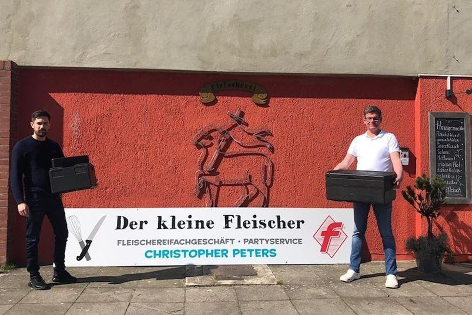 Rene Heinrich, Geschäftsführer „SeaSide“ (lks.) und Christopher Peters, Inhaber „Der kleine Fleischer“.