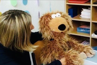 Iduwi ist der neue Youtube-Star der Neustädter Grundschule.