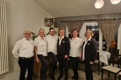 Der wiedergewählte Vorstand der Ostseekrabben: Kassenwart Dieter Skopyrla, Schriftführerin Caroline Siegmund, Orchesterleiter Andreas Wendlandt, Pressewartin Ulrike Rose, 1. Vorsitzende Tanja Bednarzik und 2. Vorsitzende Christa Bellersen (v. lks.).