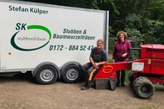 Stefan Külper und 2. Vorsitzende des Fördervereins vom Hundeauslauf Scharbeutz Silke Grau.
