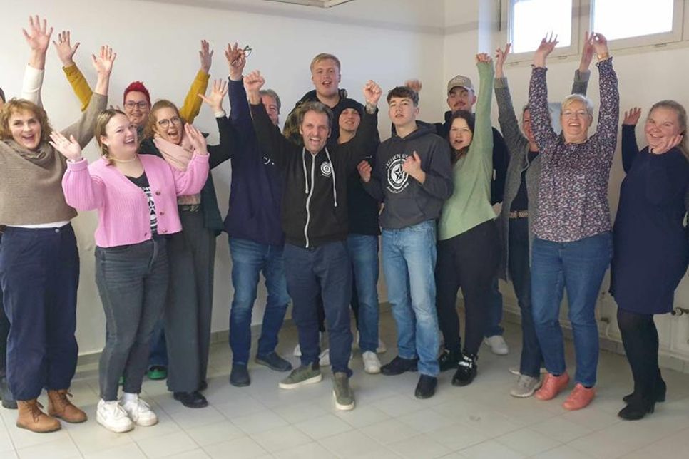 Gemeinsam stark im Beschwerdemanagement: Mitarbeitende des Ostseeferienlandes wurden in Kellenhusen für den Umgang mit kritischen Gästen geschult.