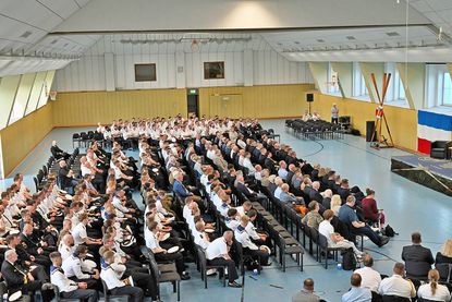 Mehrere hundert Zuhörer nahmen an der Vortragsveranstaltung in der Marineunteroffiziersschule teil.