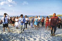 „Salsa on the Beach“, die wahrscheinlich fröhlichste und lässigste Art, einen Abend am Strand zu verbringen. Foto: CR www.luebecker-bucht-ostsee