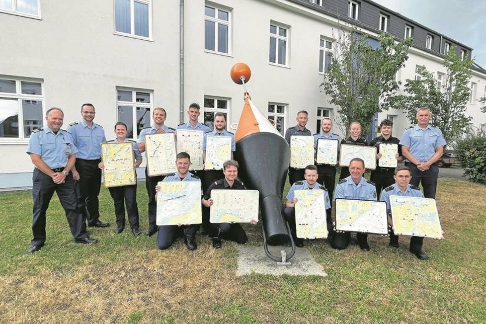 Die von den Auszubildenden gefertigten Knotentafeln konnten ebenfalls gewonnen werden. (Foto: Bundespolizei See Neustadt)