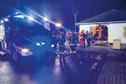 Bei dem Unfall waren 50 Einsatzkräfte vor Ort.