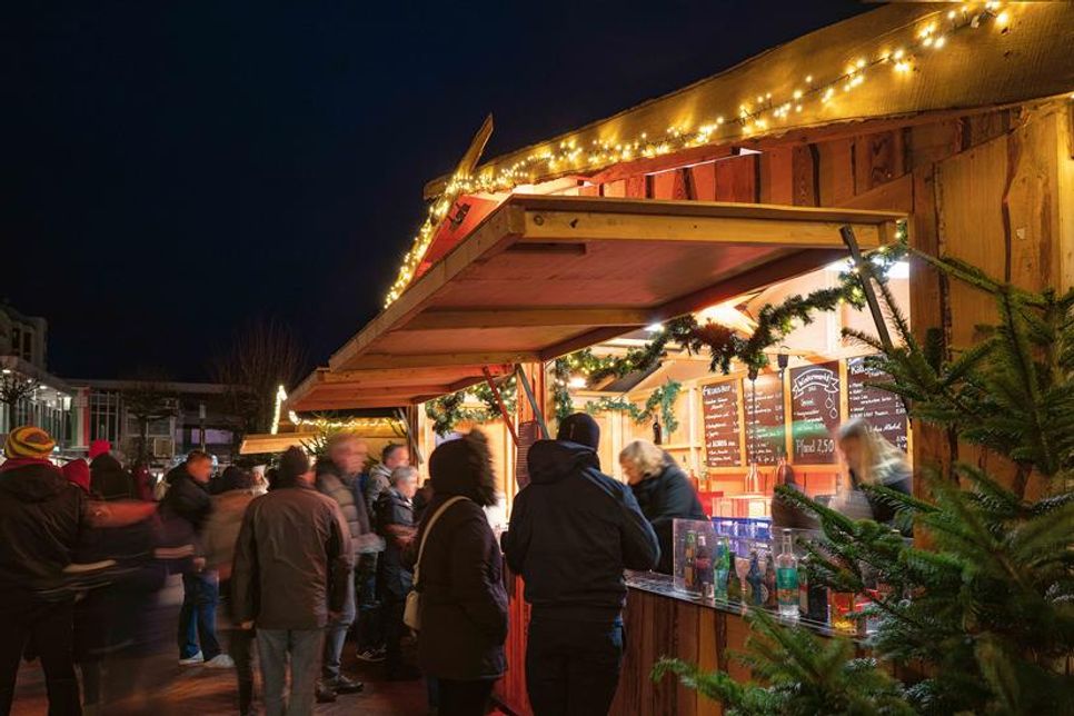 Der Grömitzer Wintermarkt hat auch am 25. und 26. Dezember sowie am 1. Januar geöffnet.
