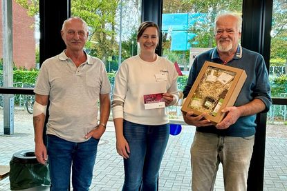 Andreas Pimanow, Ellen Kurth und Spendejubilar Willi Ritter (v. lks.).