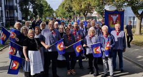 Das 48. Neustadt-Treffen wird vom 14. bis 17. Mai 2026 in Bergneustadt stattfinden – ein weiterer Höhepunkt, auf den sich alle Beteiligten schon heute freuen.