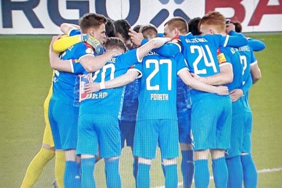Dreimaliger KSV-Pokaljubel in Essen.