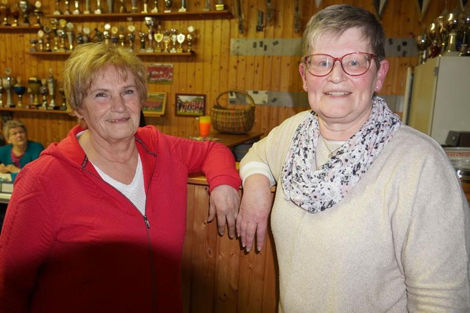 Die neue 1. Vorsitzende Heike Heesch (re.) mit ihrer Stellvertreterin Ute Scheunemann.