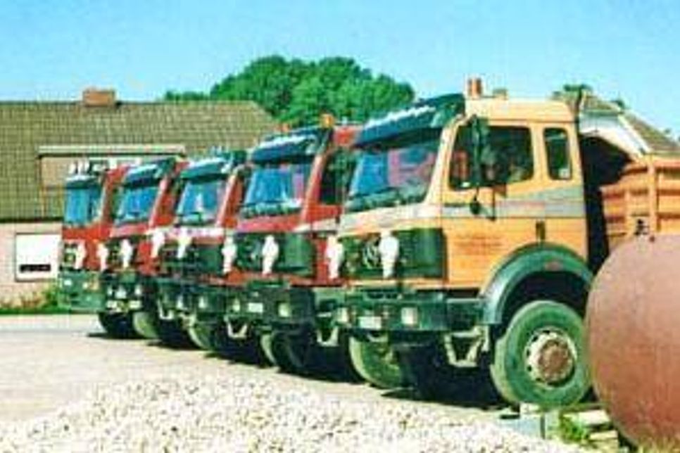 Die Firma Harry Pfeiffenberger ist mit ihrem Fuhrpark gut aufgestellt und der richtige Ansprechpartner in Sachen Lkw-Spedition.