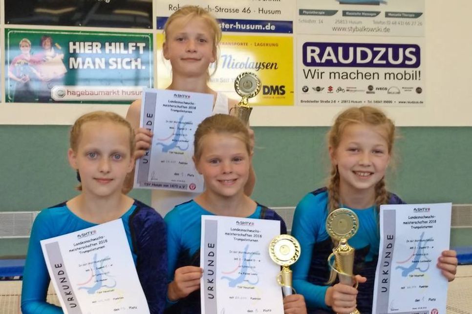 Lilli Hamer, Mitja Lochmüller, Pia Feline Loors, Kendra Lochmüller (v. lks.).