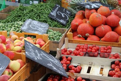 Überall leuchten Kürbisse, Äpfel und Birnen und der Herbst macht Lust auf leckere und deftige Gerichte.