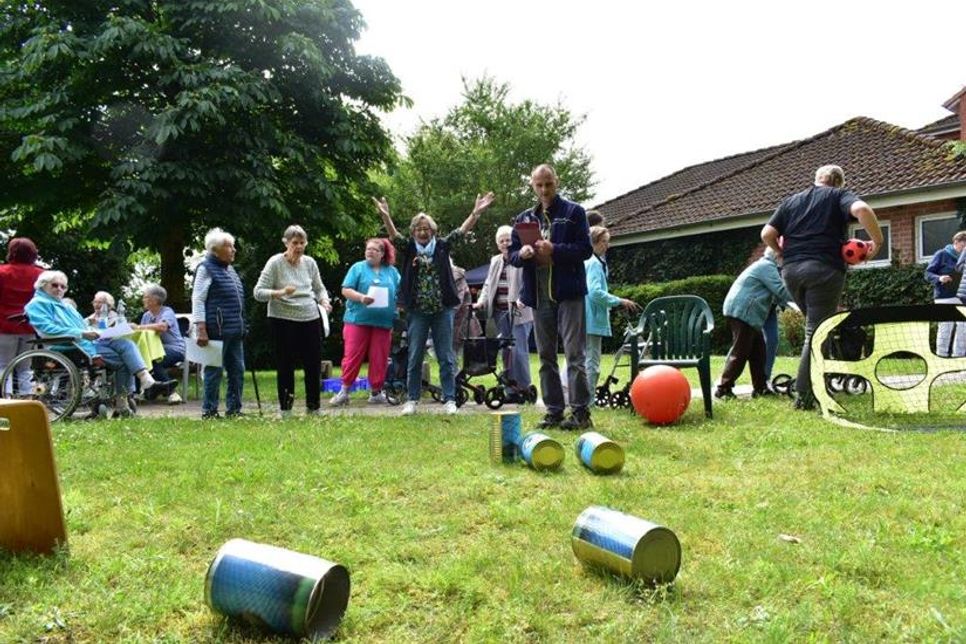 Erfolg beim Dosenfußball.