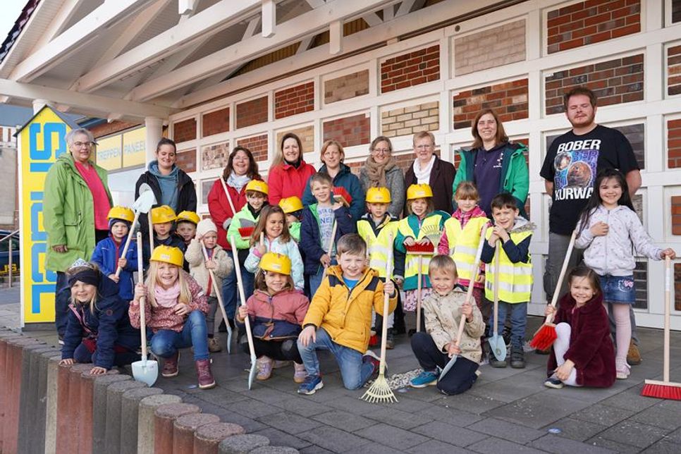 Ein Teil der Spenden wurde von den Kindern höchstpersönlich abgeholt. Die Freude war bei allen Beteiligten groß.
