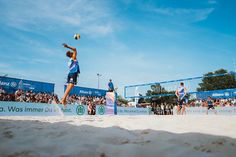 Zum 30. Mal finden die Deutschen Beachvolleyball-Meisterschaften in Timmendorfer Strand statt, hier ein Foto von der Allianz German Beach Tour 2022.