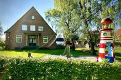 Mit dem Start in die neue Saison verfügt der Kindergarten und die Krippe des Vereins zur Förderung der Pädagogik nach Rudolf Steiner in Grömitz e.V. über die neue Homepage: www.zwergenstuebchen-groemitz.de.