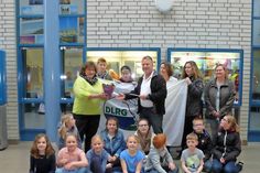 Grömitz. Die Organisatoren des Flohmarktes „Rund ums Kind“ in Cismar spenden den erwirtschafteten Gewinn jedes Jahr an Vereine und Verbände im Kreis Ostholstein, die in der Kinder- und Jugendarbeit aktiv sind. In diesem Jahr konnte sich die DLRG Grömitz über eine Spende in Höhe von 600 Euro für die Schwimmausbildung freuen. (red)