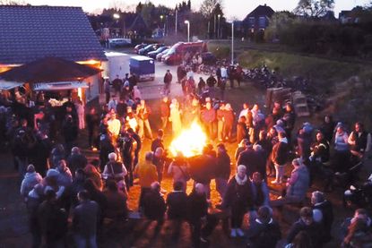 Es gibt Bockbier und mehr bei der FF Techau 2