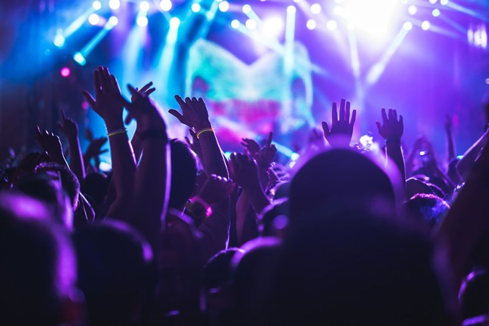 Die Hamburger Liveband „Die Partysanen“ sorgt am Samstagabend beim Neustädter Vogelschießen ab 20 Uhr für den musikalischen Höhepunkt.