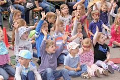Das große Mitmach-Programm sorgte bei den kleinen Gästen für Begeisterung. (Foto: Jens Seemann)