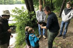 Die Kinder und Jugendlichen waren mit großer Begeisterung für die Natur dabei.