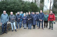 Der Podcast-Spaziergang begann am Ehrenfriedhof Cap Arcona und führte entlang des Neustädter Hafens. Nach dem Rundgang wurden im KulturRaum Neustadt in der eska-Passage die Inhalte des Podcasts diskutiert.
