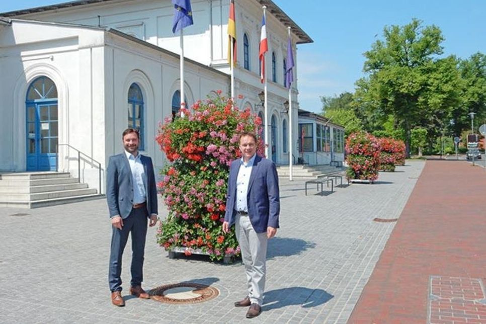 Martin Klehs und Carsten Behnk am Blumenturm.