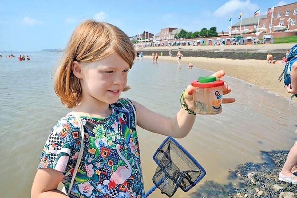 Die SommerTour der Aktion „Mein mobiles Küstenlabor“ im Wissenschaftsjahr 2016*17 Meere und Ozeane ist zu Gast in Timmendorfer Strand. (Foto: © BMBF/Wissenschaftsjahr 2016*17)