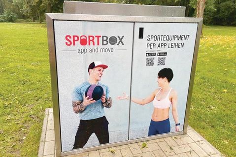 Die Sportbox im Herrengartenpark ...