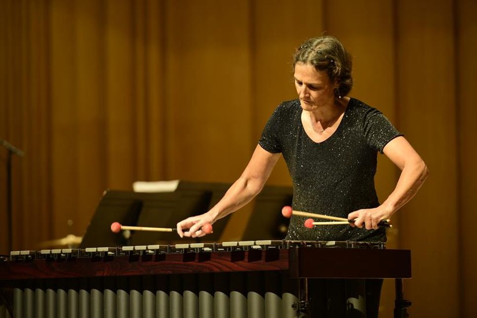 Cornelia Monske ist Professorin für Percussion an der Hochschule für Musik und Theater in Hamburg.