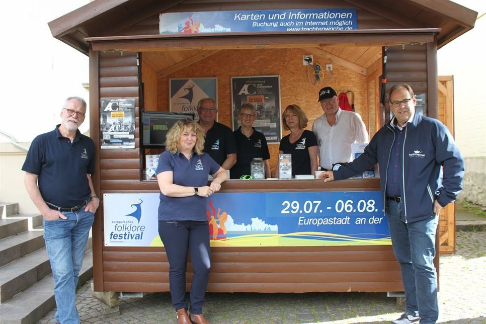 Geöffnet ist dienstags, freitags und samstags von 10 bis 13 Uhr sowie freitags auch von 16 bis 18 Uhr.