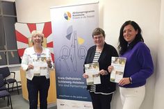 Die Gleichstellungsbeauftragte Christiane Straube (von links), Bürgervorsteherin Anja Bendfeldt und Bürgermeisterin Bettina Schäfer unterstützen das Mentoringprogramm aus dem „Aktionsprogramm Kommune – Mehr Frauen in die Kommunalpolitik“.
