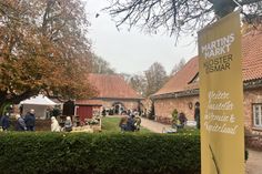 Der Martinsmarkt im Kloster Cismar zog am Wochenende zahlreiche Besucherinnen und Besucher an.