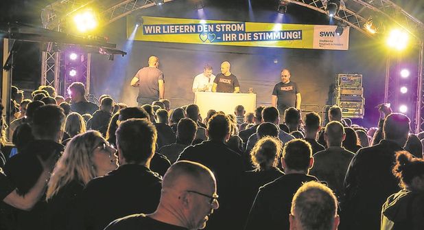 Am Samstagabend herrschte bei der Malle-Party am Pagodenspeicher beste Stimmung. (Foto: FS Musikevents)